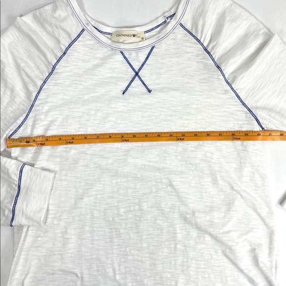 Crowned Free Top White w/Blue Stitching Size Small - Picture 9 of 9